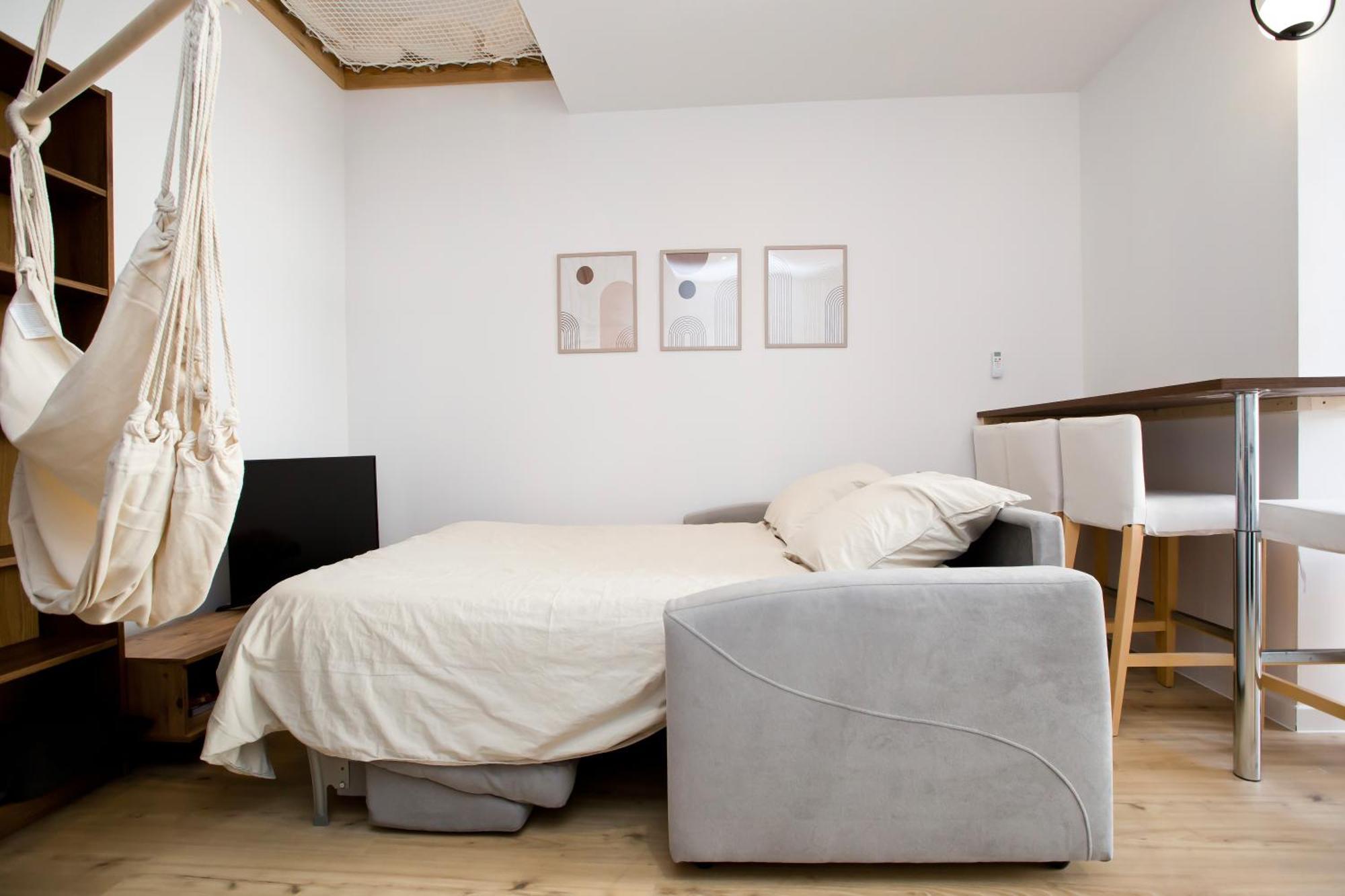 Ferienwohnung Montsejour - T2 Climatise Avec Filet Et Fauteuil Suspendu Tarbes Exterior foto