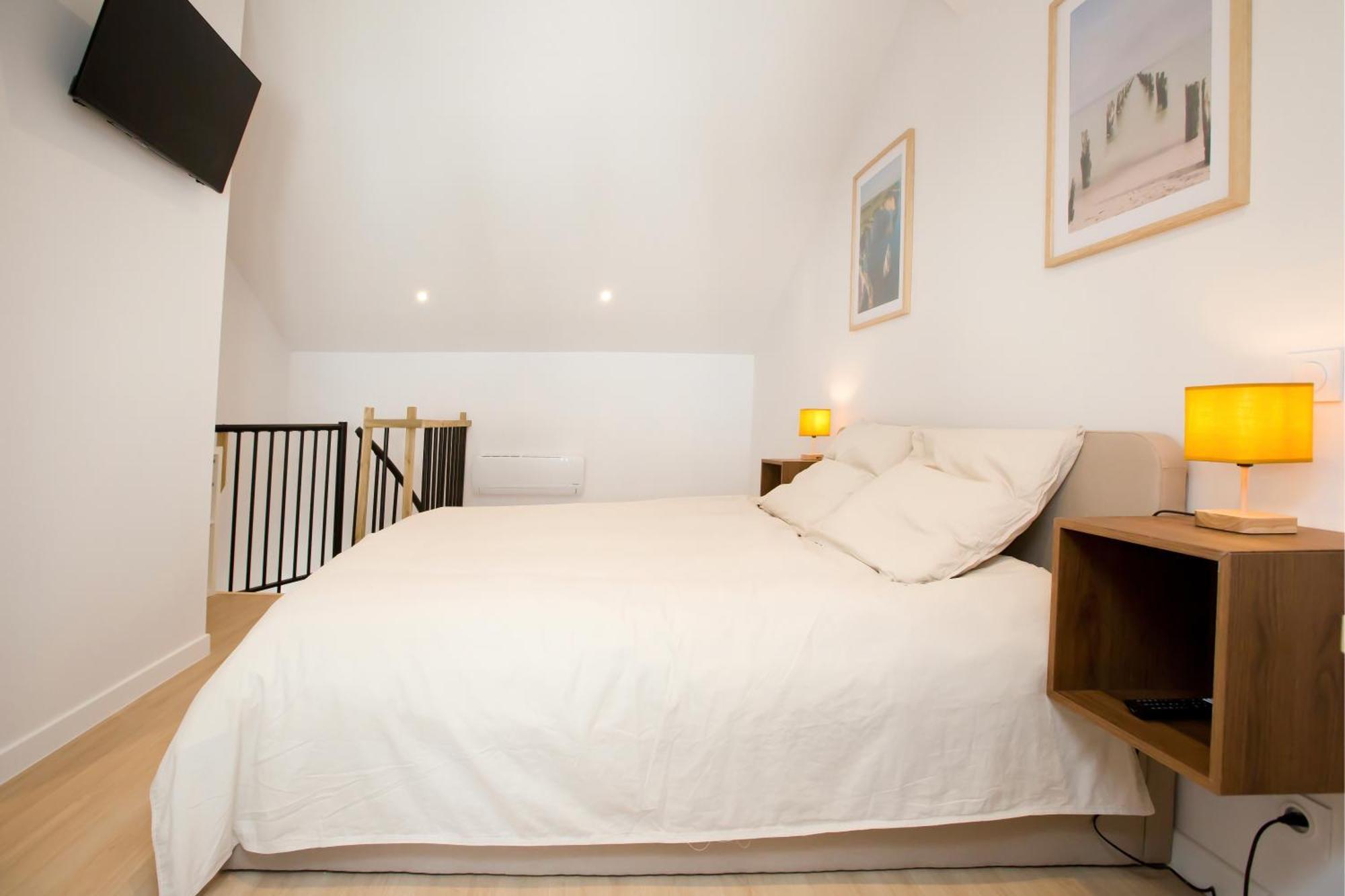 Ferienwohnung Montsejour - T2 Climatise Avec Filet Et Fauteuil Suspendu Tarbes Exterior foto